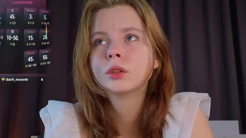 Julie online show from November 7, 2025, 4:07 pm