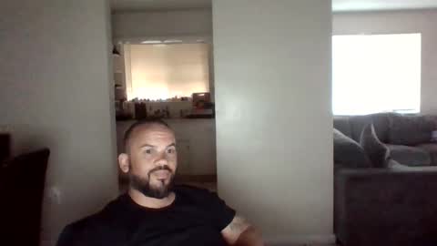 juln489 online show from January 7, 2025, 12:31 pm
