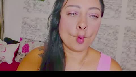 juliana online show from June 26, 2026, 10:58 pm