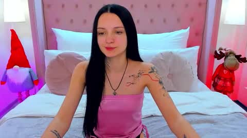 July online show from January 12, 2026, 8:14 pm