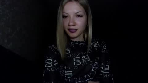 JumikaLoverx online show from April 8, 2026, 6:19 pm