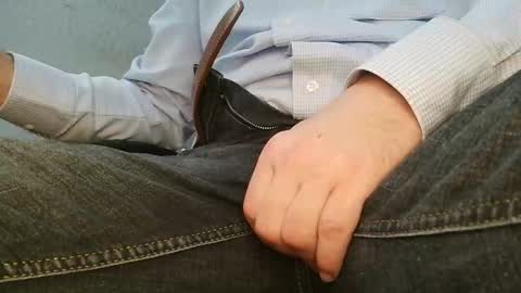 Gregor online show from November 27, 2025, 8:38 am