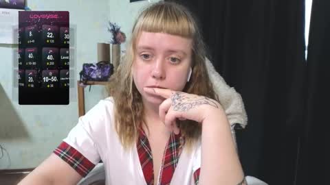 June online show from November 6, 2025, 7:31 am