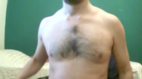 Snapshot of juneandmia chatting on October 1, 2025, 12:22 pm Mia online show from October 1, 2025, 12:22 pm