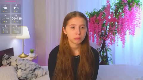 Kate online show from October 6, 2025, 8:45 am