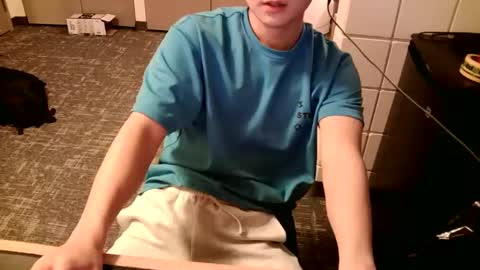 jung63455 online show from February 16, 2025, 5:37 am