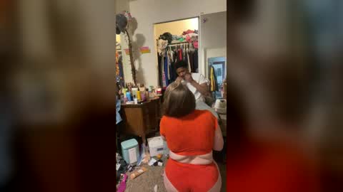 junglefever93 online show from April 27, 2026, 11:36 pm