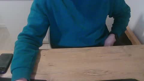 junk2711 online show from February 9, 2025, 7:30 pm