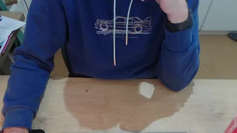 junk2711 online show from June 7, 2026, 1:15 pm