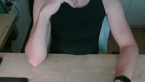 junk2711 online show from June 29, 2026, 3:56 pm