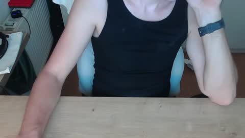 junk2711 online show from August 3, 2026, 5:38 pm