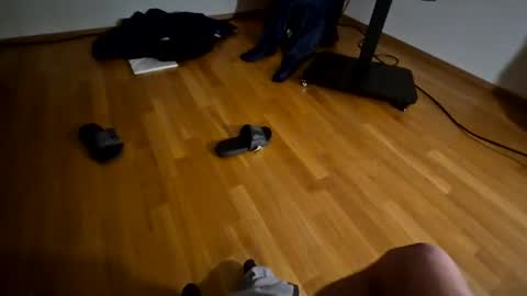 Hotashell online show from December 21, 2025, 7:21 pm