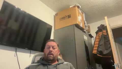 Snapshot of junky345 chatting on October 9, 2025, 4:05 pm Junky online show from October 9, 2025, 4:05 pm