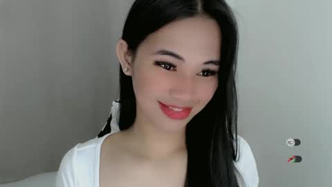 Snapshot of juny_lanyy chatting on January 2, 2025, 10:33 pm Julia online show from January 2, 2025, 10:33 pm