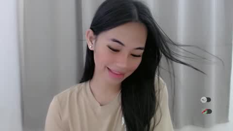 Snapshot of juny_lanyy chatting on January 10, 2025, 9:02 am Julia online show from January 10, 2025, 9:02 am