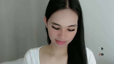 Snapshot of juny_lanyy chatting on January 13, 2025, 2:32 pm Julia online show from January 13, 2025, 2:32 pm