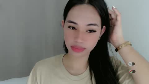 Snapshot of juny_lanyy chatting on January 16, 2025, 8:22 am Julia online show from January 16, 2025, 8:22 am