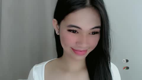 Snapshot of juny_lanyy chatting on January 31, 2025, 11:03 am Julia online show from January 31, 2025, 11:03 am