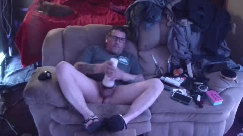 Snapshot of just4u2wantkikme chatting on April 15, 2026, 6:09 am justGerkinITinsta online show from April 15, 2026, 6:09 am