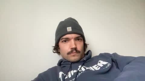 just_a_guy_with_a_big_cock online show from December 21, 2025, 2:57 pm