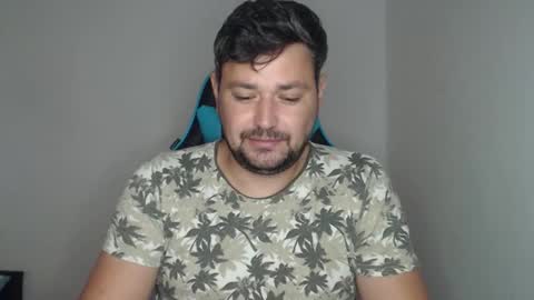 Alex online show from November 5, 2025, 11:21 am