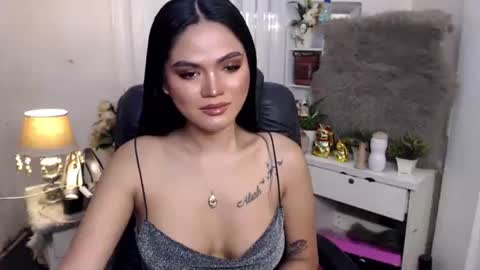 Snapshot of just_aleah chatting on December 3, 2024, 12:35 am MY IG aleahgomez17 online show from December 3, 2024, 12:35 am