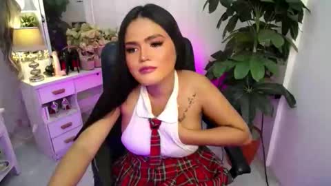 MY IG aleahgomez17 online show from November 18, 2025, 11:15 pm