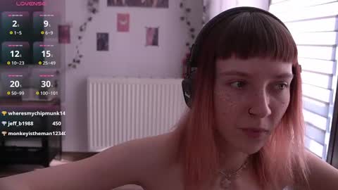 Julia online show from February 17, 2025, 7:58 am