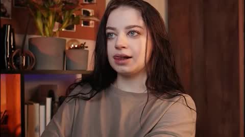 just_dakota_ online show from February 17, 2026, 10:23 am