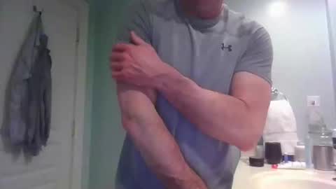 Snapshot of justanotherdadbod2025 chatting on February 19, 2026, 3:35 am justanotherdadbod2025 online show from February 19, 2026, 3:35 am