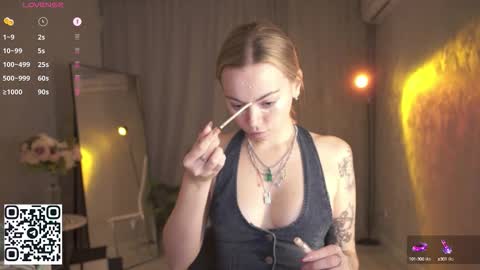 Snapshot of justbarbie chatting on September 25, 2025, 9:46 am Alexa online show from September 25, 2025, 9:46 am