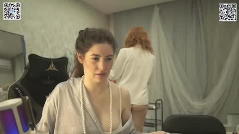 Snapshot of justbarbie chatting on November 22, 2025, 12:37 pm Alexa online show from November 22, 2025, 12:37 pm