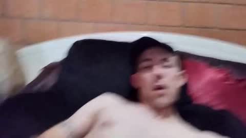 Snapshot of justforfun031 chatting on December 4, 2025, 5:17 am justforfun031 online show from December 4, 2025, 5:17 am