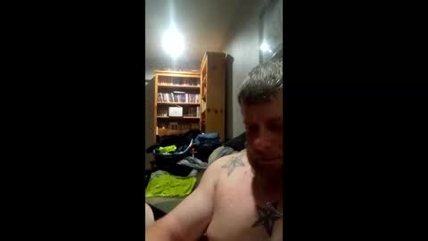 Snapshot of justincase8669 chatting on April 15, 2026, 6:53 am justincase8669 online show from April 15, 2026, 6:53 am