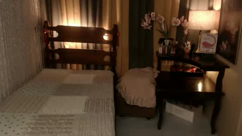 Snapshot of justine_hunk chatting on March 18, 2026, 3:42 am justine_hunk online show from March 18, 2026, 3:42 am