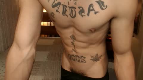 Snapshot of justine_hunk chatting on March 21, 2026, 5:05 pm justine_hunk online show from March 21, 2026, 5:05 pm