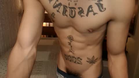 Snapshot of justine_hunk chatting on March 26, 2026, 6:13 pm justine_hunk online show from March 26, 2026, 6:13 pm