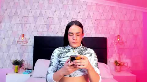 Justine online show from May 24, 2026, 3:55 am