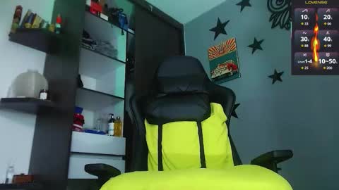 Justinsc online show from October 27, 2025, 6:12 pm