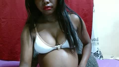 Justlhot online show from January 10, 2025, 2:35 am