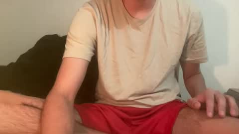 Snapshot of justlookinghot1 chatting on December 2, 2024, 7:14 am justlookinghot1 online show from December 2, 2024, 7:14 am