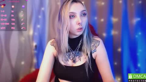 Snapshot of justmeowgirl chatting on February 20, 2025, 5:44 am justmeowgirl online show from February 20, 2025, 5:44 am