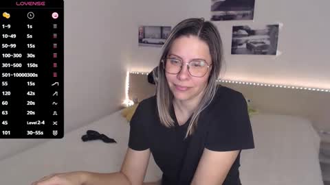 Julie online show from November 15, 2025, 5:16 am