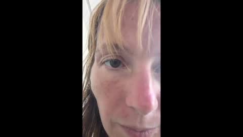 justsittingherenottoonude online show from May 18, 2026, 9:53 pm