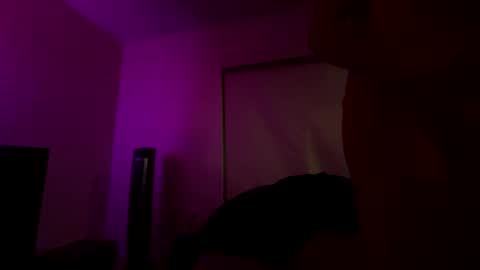 juuneet online show from September 29, 2025, 8:08 am