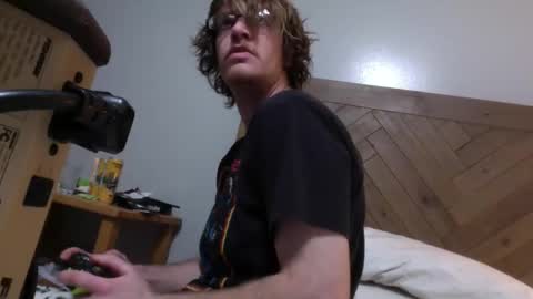 J and Sugar snap pea online show from January 11, 2026, 10:37 pm