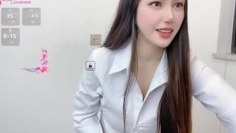 Snapshot of k1999_kimikooo chatting on February 17, 2025, 2:15 pm kooo online show from February 17, 2025, 2:15 pm