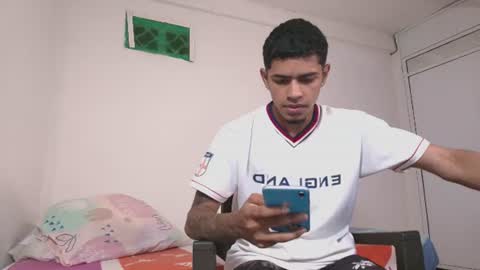 Snapshot of k_florez chatting on July 19, 2026, 9:24 am k_florez online show from July 19, 2026, 9:24 am