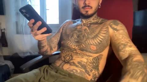 Snapshot of kadmon33 chatting on November 6, 2025, 1:34 pm kadmon33 online show from November 6, 2025, 1:34 pm