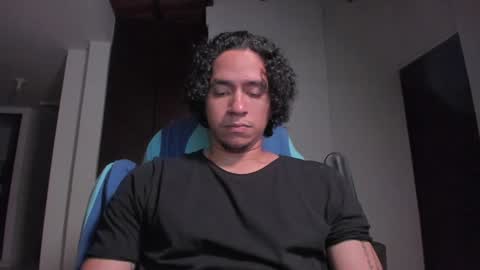 Snapshot of kai_herectix chatting on January 22, 2025, 1:53 am kai_herectix online show from January 22, 2025, 1:53 am